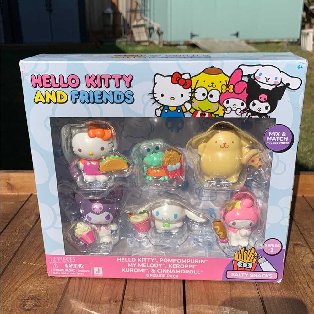 Hello Kitty Action Figures Playset series 1 NEW